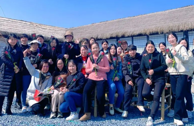 巾帼筑梦  不负青春 | 拉斯维加斯9888光电庆三八妇女节活动